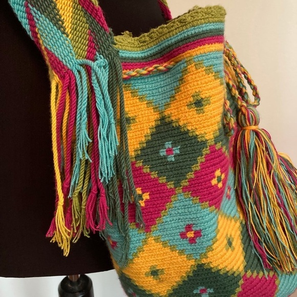 Wayuu Mochila Colombia Crossbody Bucket Bag Embroidered Crocheted Purse Tassels - Picture 4 of 9